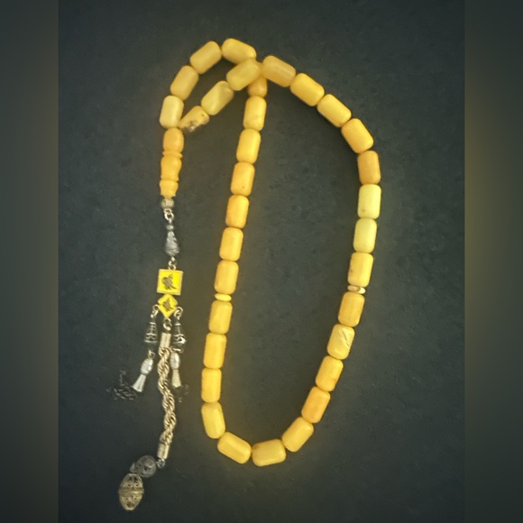 Turkish Prayer Beads Tasbih | Yellow Beads | Silver-Tone Tassel - Picture 2 of 4